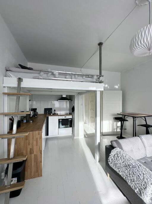 Lovely Studio In Alppila Huoneisto *