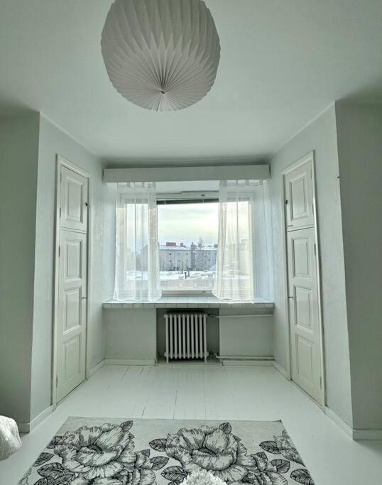 Huoneisto Lovely Studio In Alppila