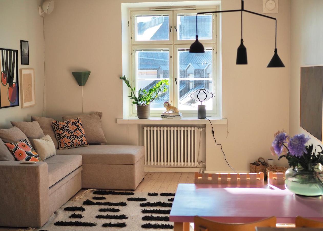 Urban Penthouse Next To Metro With Views Huoneisto Helsinki