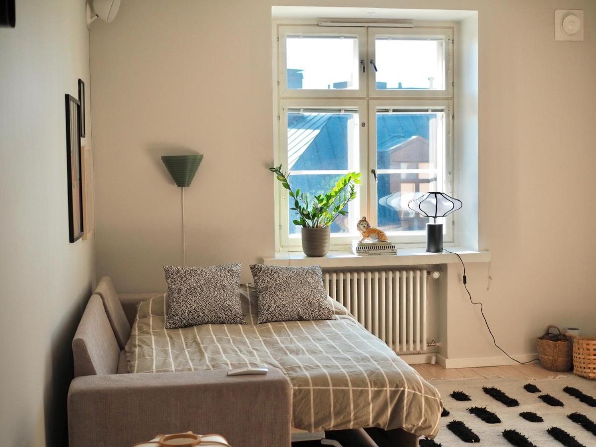 Huoneisto Urban Penthouse Next To Metro With Views *