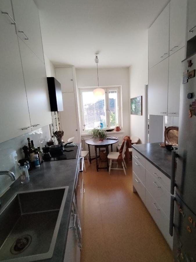 Center With Amazing View, Cosy 3 Bed Flat, Fully Furnished. Huoneisto *