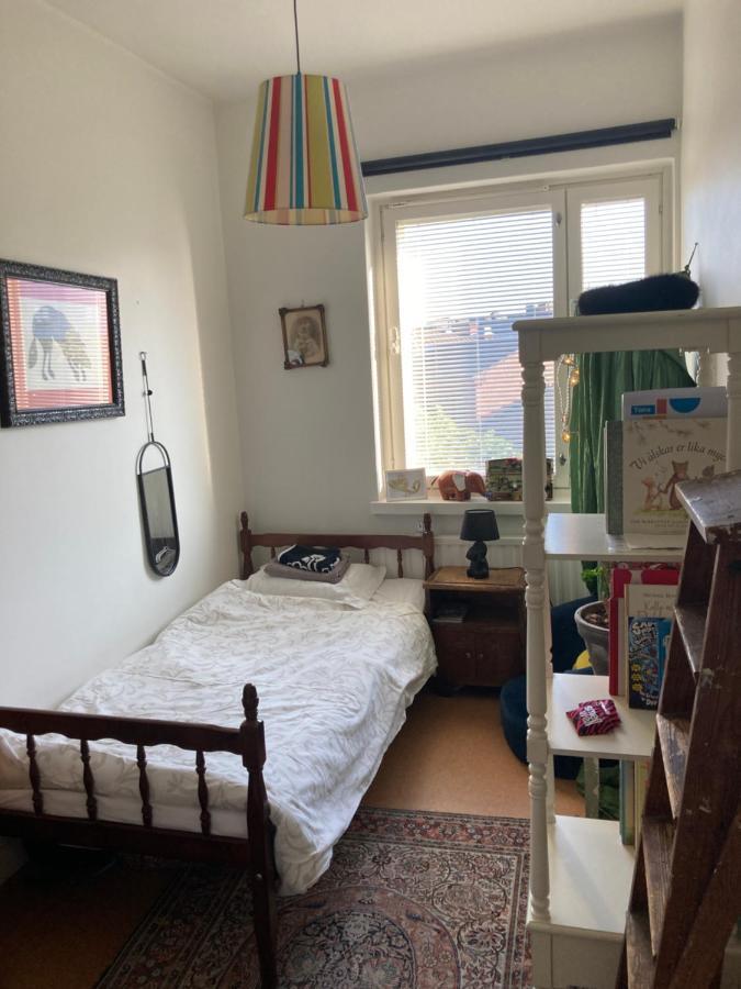 Center With Amazing View, Cosy 3 Bed Flat, Fully Furnished. * Helsinki
