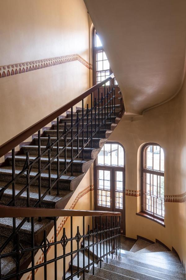 Huoneisto Luxury Design Gem In Center With Sauna And Workspace Helsinki