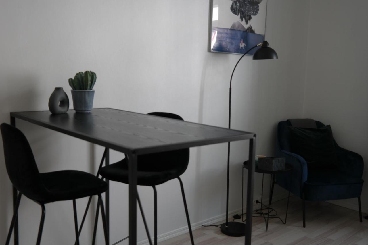 Modern Equipped In Vibrant Kallio, Near Transit & Dining Spots * Helsinki