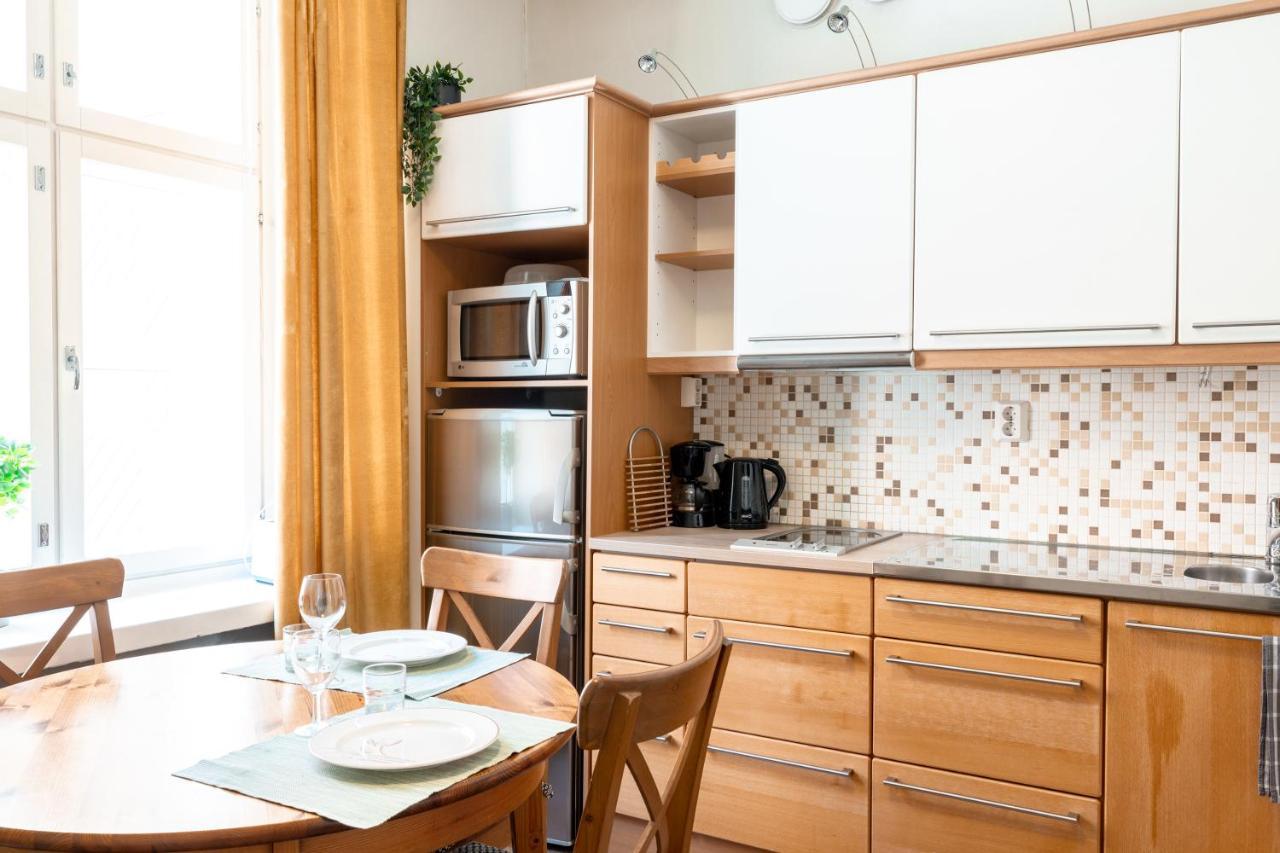 Huoneisto Poista 2ndhomes Spacious By The Esplanade Park
