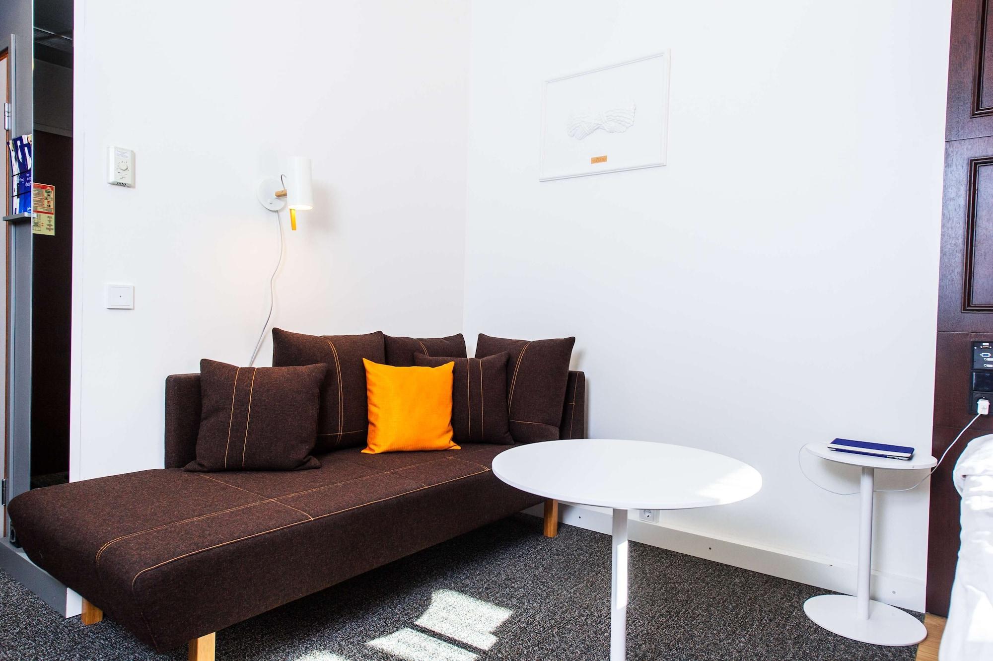 Radisson Blu Plaza Hotel, Hotelli 4*