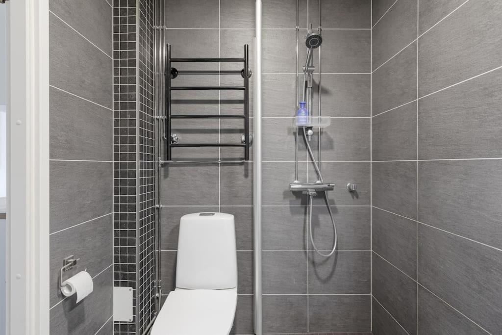 - Nearby Centrum & Metro Huoneisto Helsinki