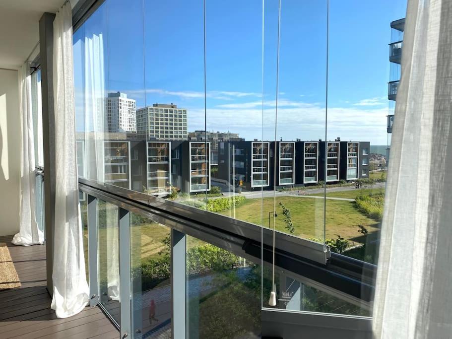 Tilava Yksioe 35,5 M2 Merenrannalla Huoneisto Helsinki