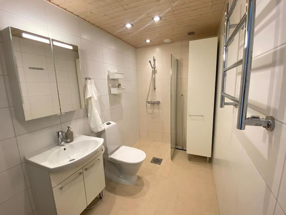 Tilava Yksioe 35,5 M2 Merenrannalla *