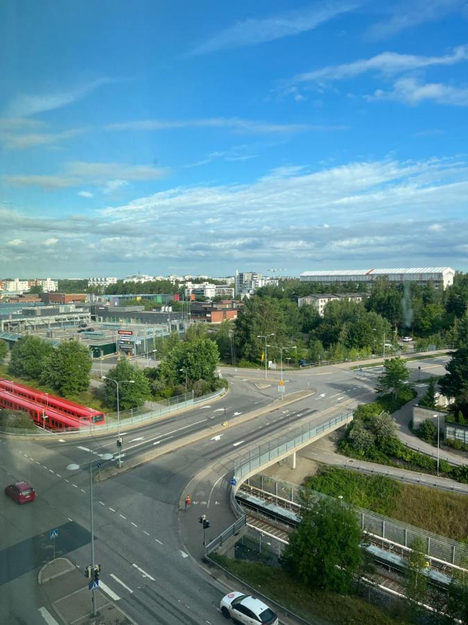 New Studio - Next To Vuosaari Metro And Mall, Self Check-in Huoneisto