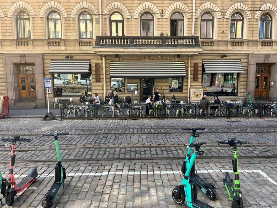 Huoneisto Design In The Heart Of Punavuori Helsinki