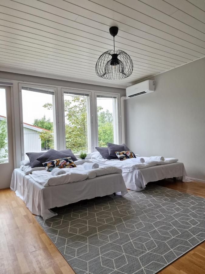 Family In Duplex With Ac Huoneisto