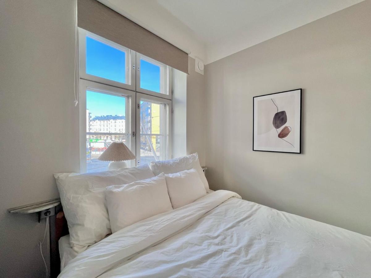 Stylish Flat Next To Metro Huoneisto Helsinki