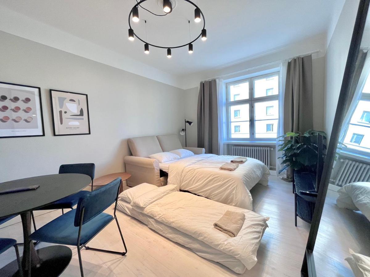 Stylish Flat Next To Metro *