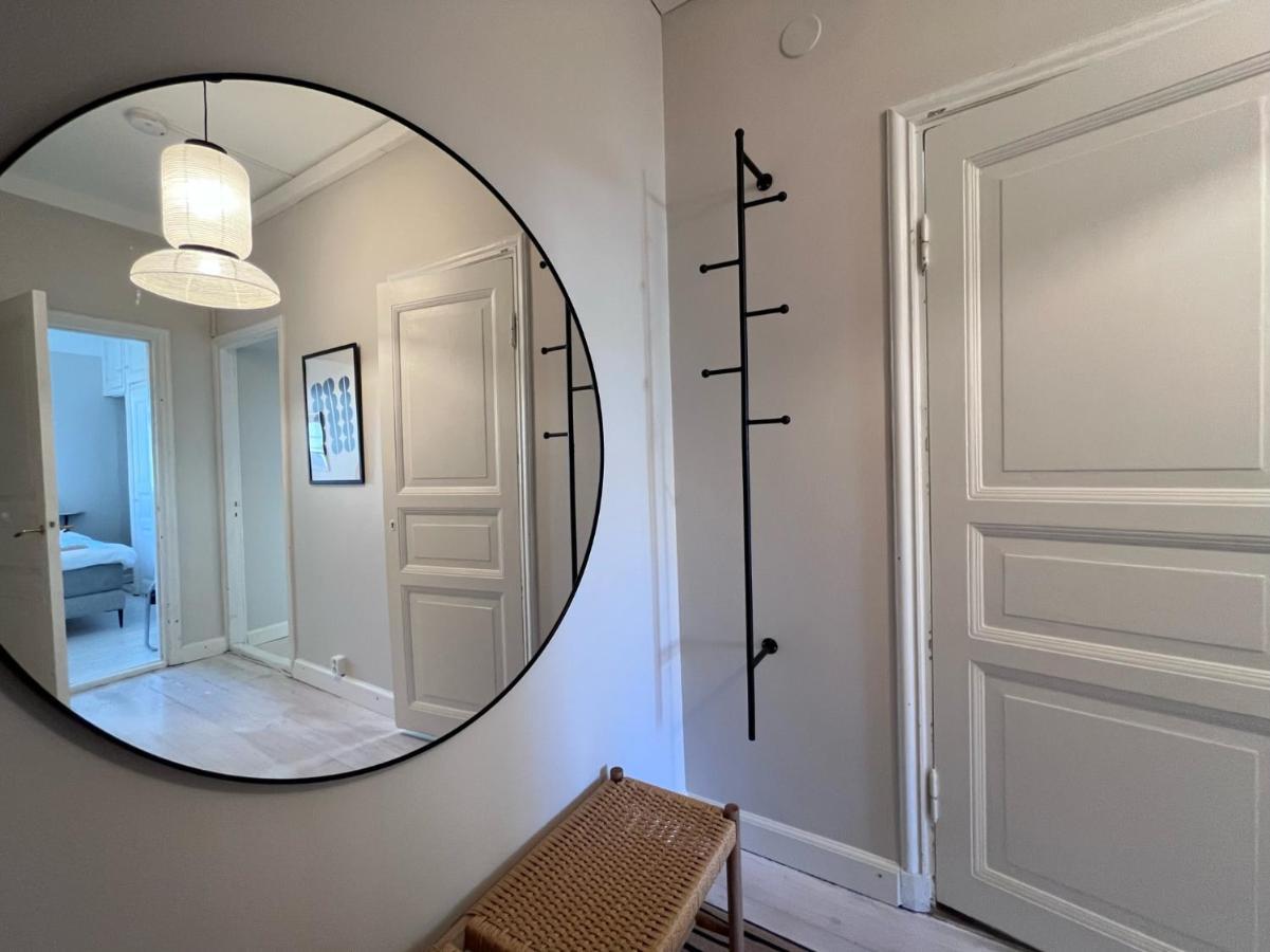Stylish Flat Next To Metro