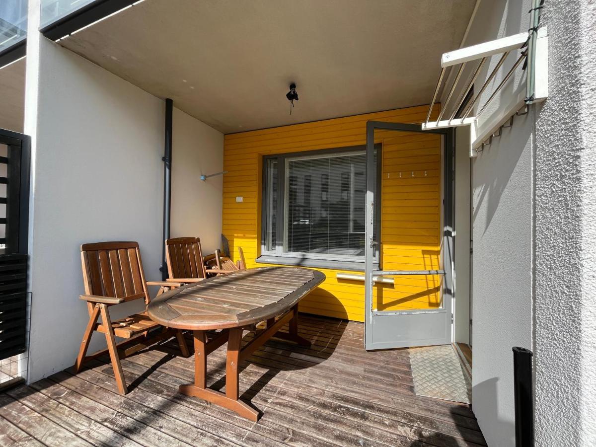 Huoneisto Guest With View And Terrace, Vuosaari, Helsinki, Self Check-in *