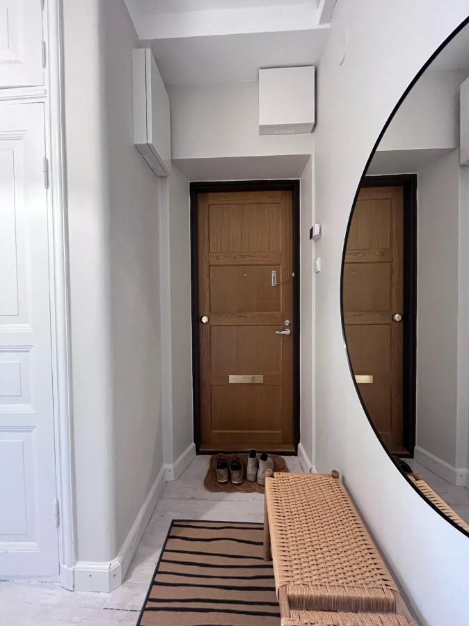 Stylish Flat Next To Metro