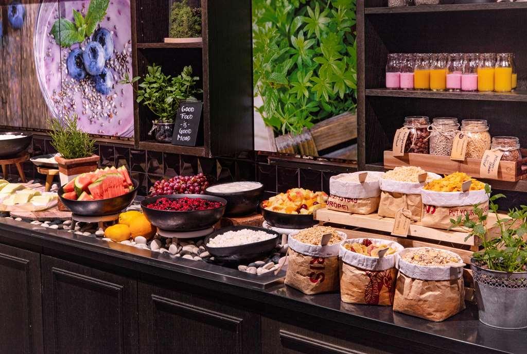 Hotelli Radisson Blu Plaza Hotel, 4*