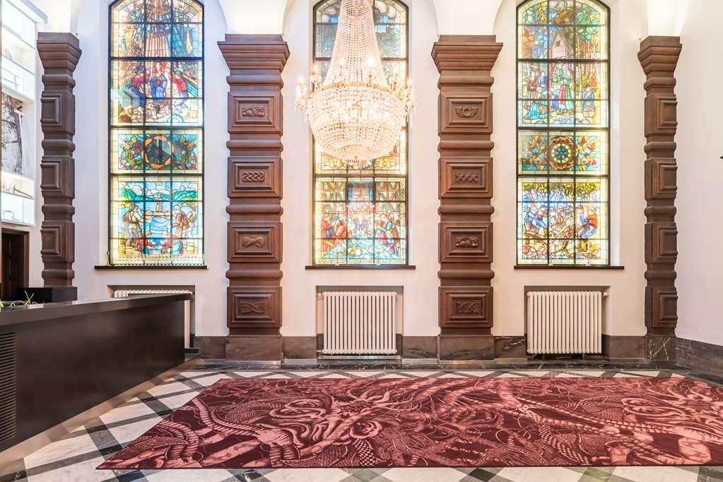 Radisson Blu Plaza Hotel, 4*