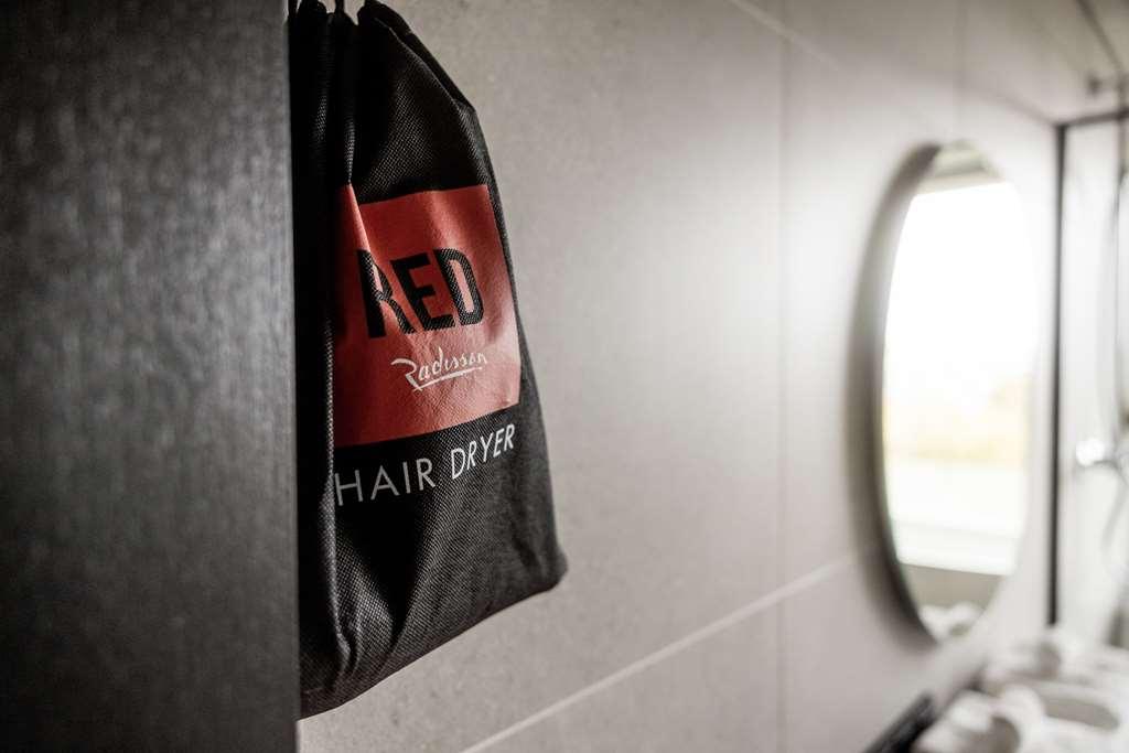 Hotelli Radisson Red *