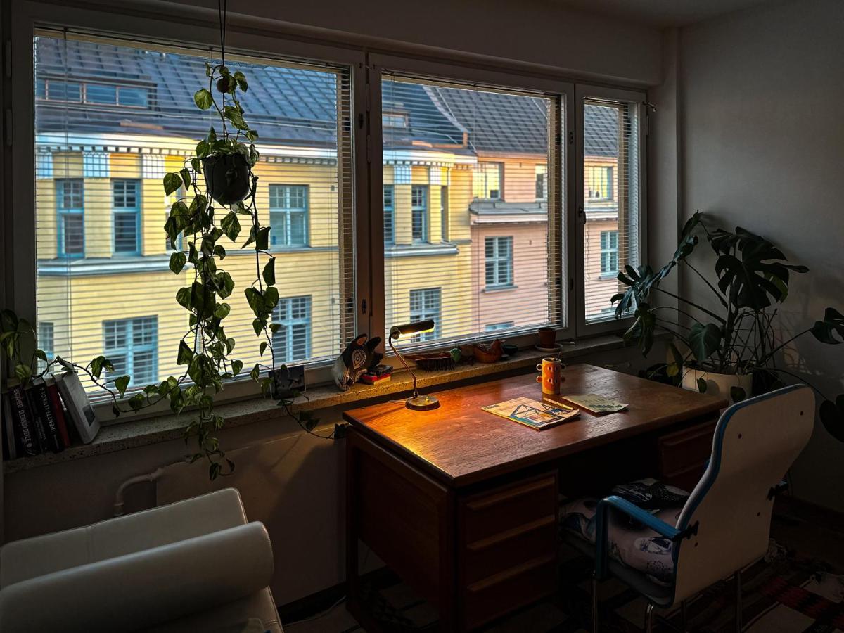 Huoneisto Spacious Floor With Terrace & Remote Working *