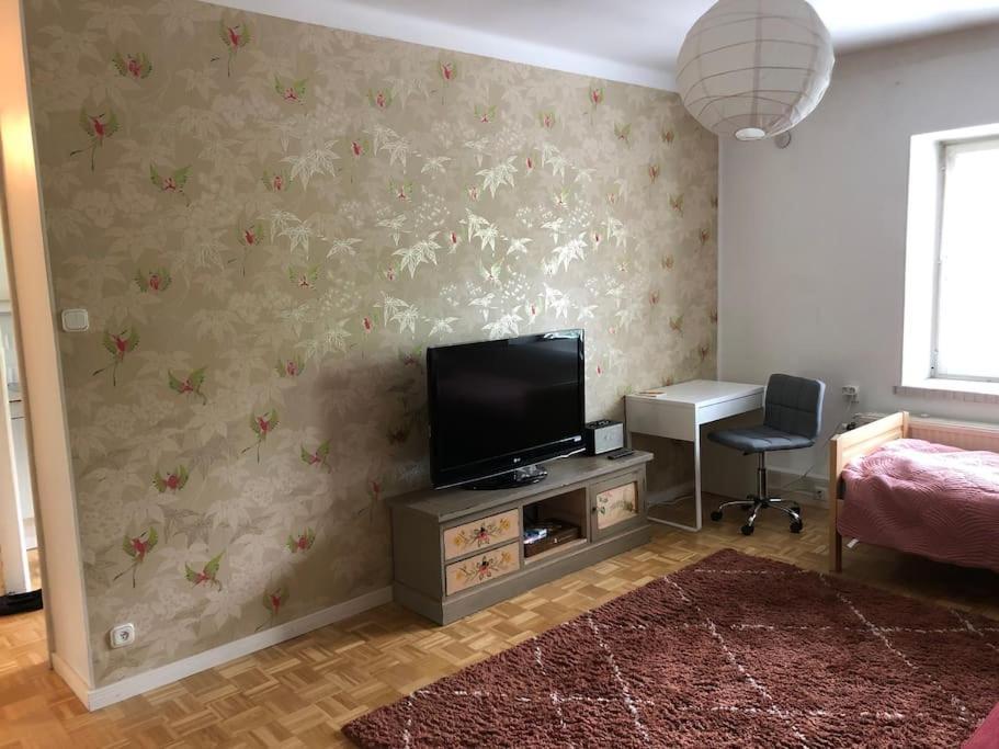Toukola 60 M2 Apartment. Mi Casa Tu Casa Huoneisto Helsinki