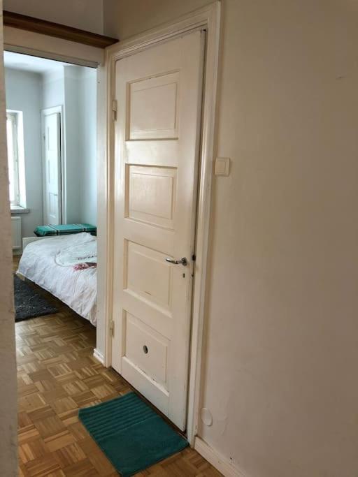 Toukola 60 M2 Apartment. Mi Casa Tu Casa Huoneisto Helsinki