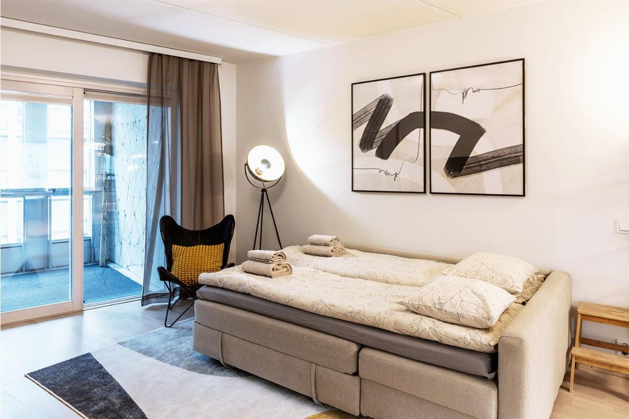 Stylish Scandinavian - Sauna, Harbor & Free Parking