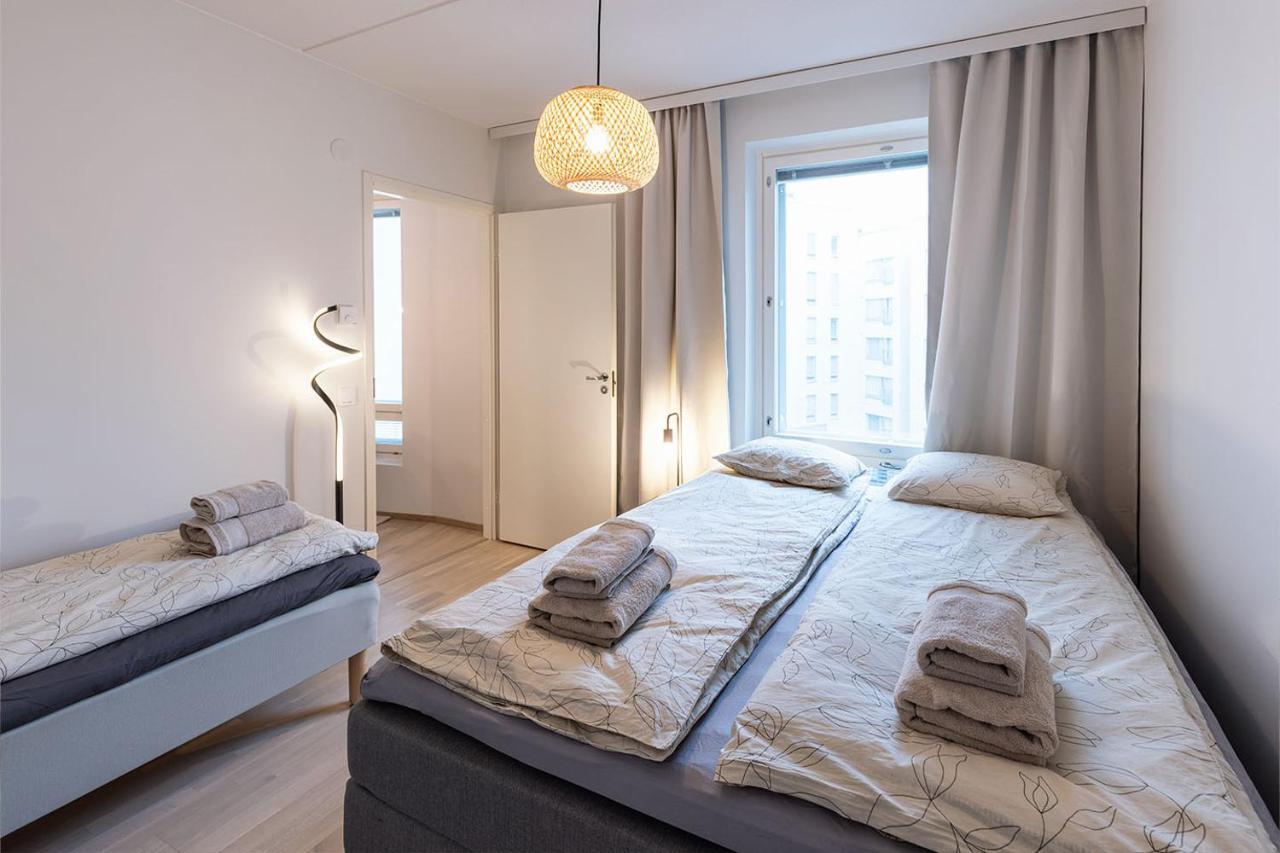 Stylish Scandinavian - Sauna, Harbor & Free Parking