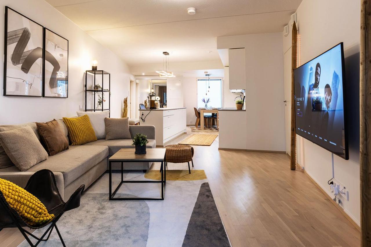 Stylish Scandinavian - Sauna, Harbor & Free Parking Huoneisto *