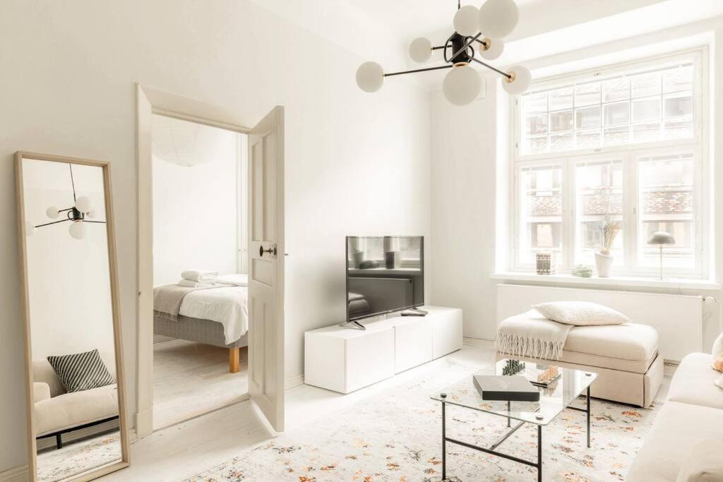 Downtown Light-filled Retreat Huoneisto *