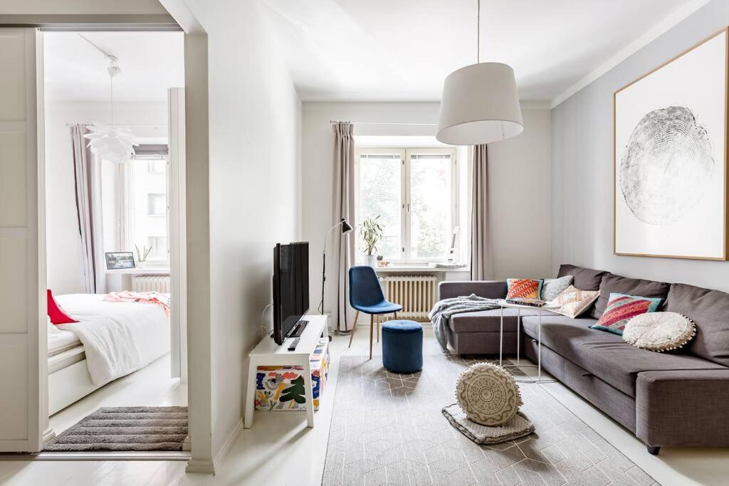 Quaint Kallio Hideaway In Amazing Location Huoneisto *