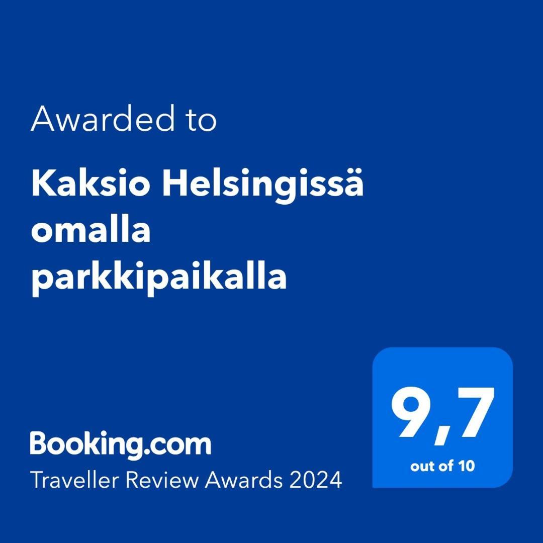 Kaksio Helsingissae Omalla Parkkipaikalla