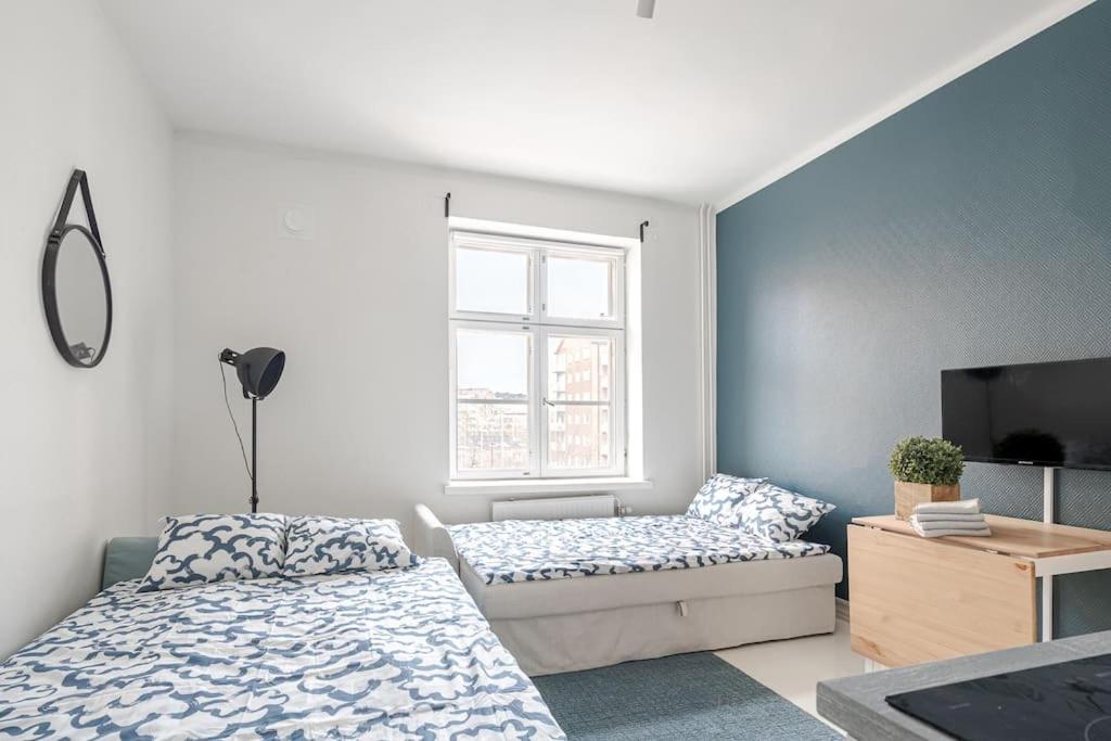 Renovated Studio In Central Huoneisto