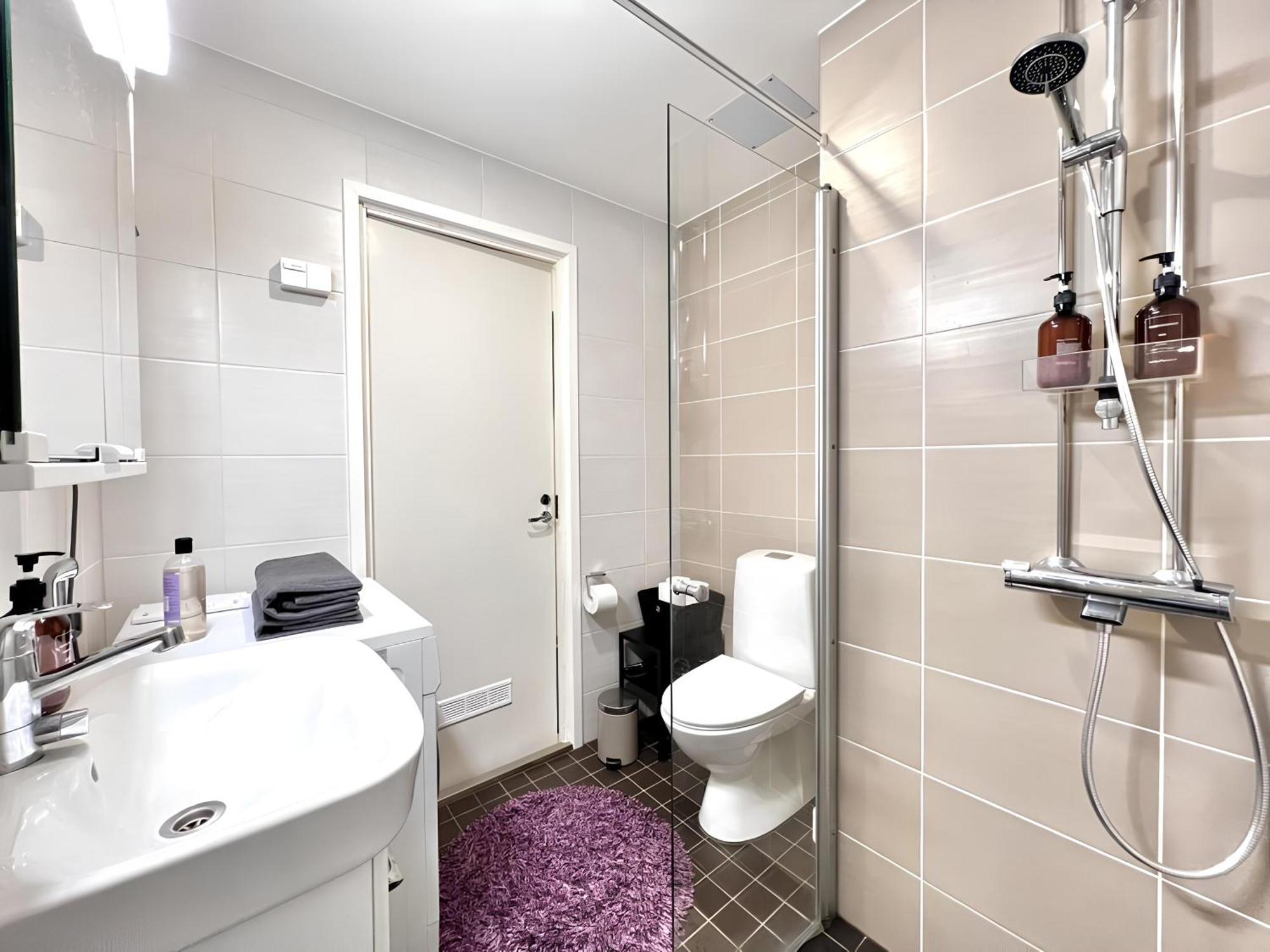 Huoneisto Spacious Haven Near Mall And Convention Center Helsinki