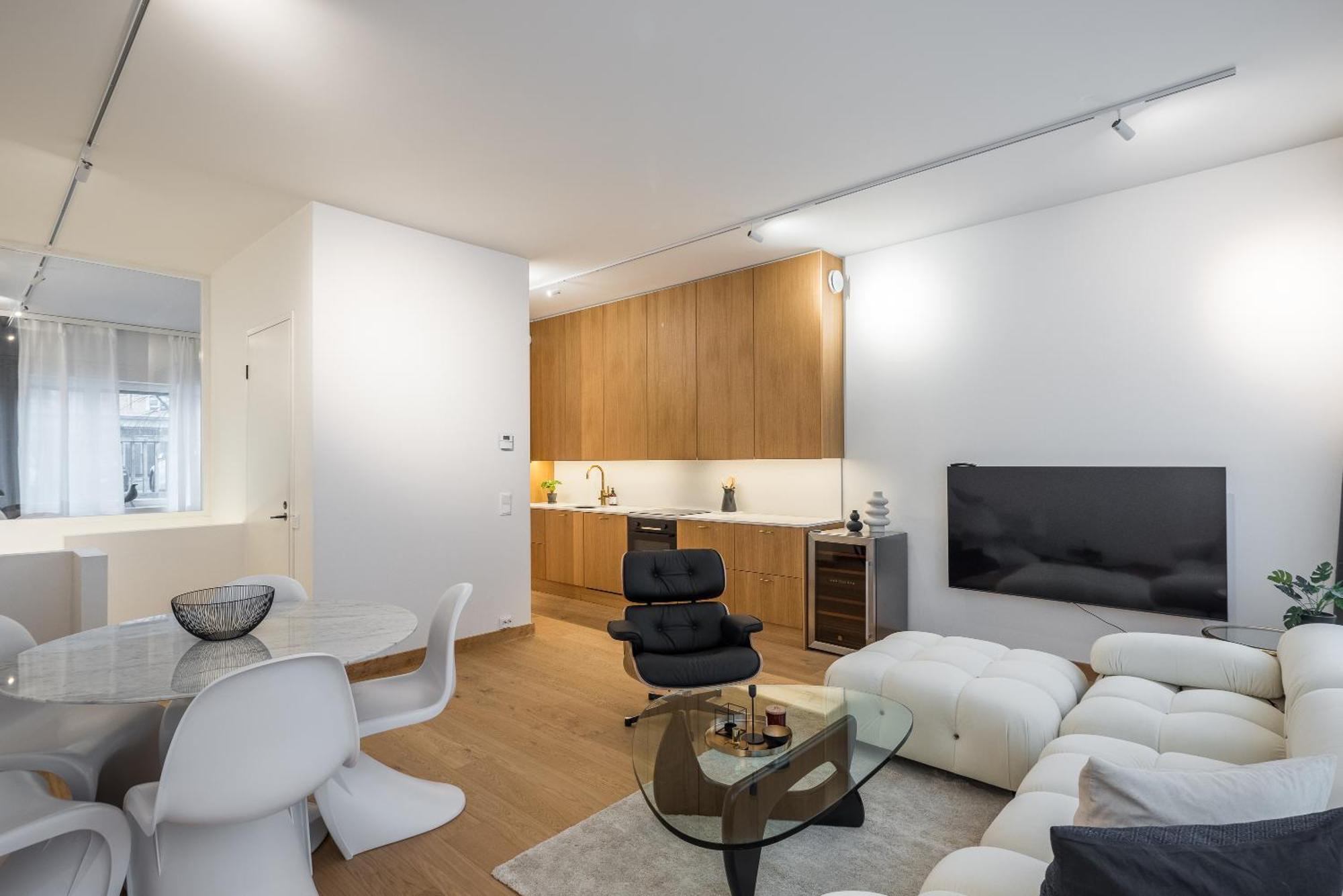 Scandinavian Design Townhouse With Private Sauna Huoneisto