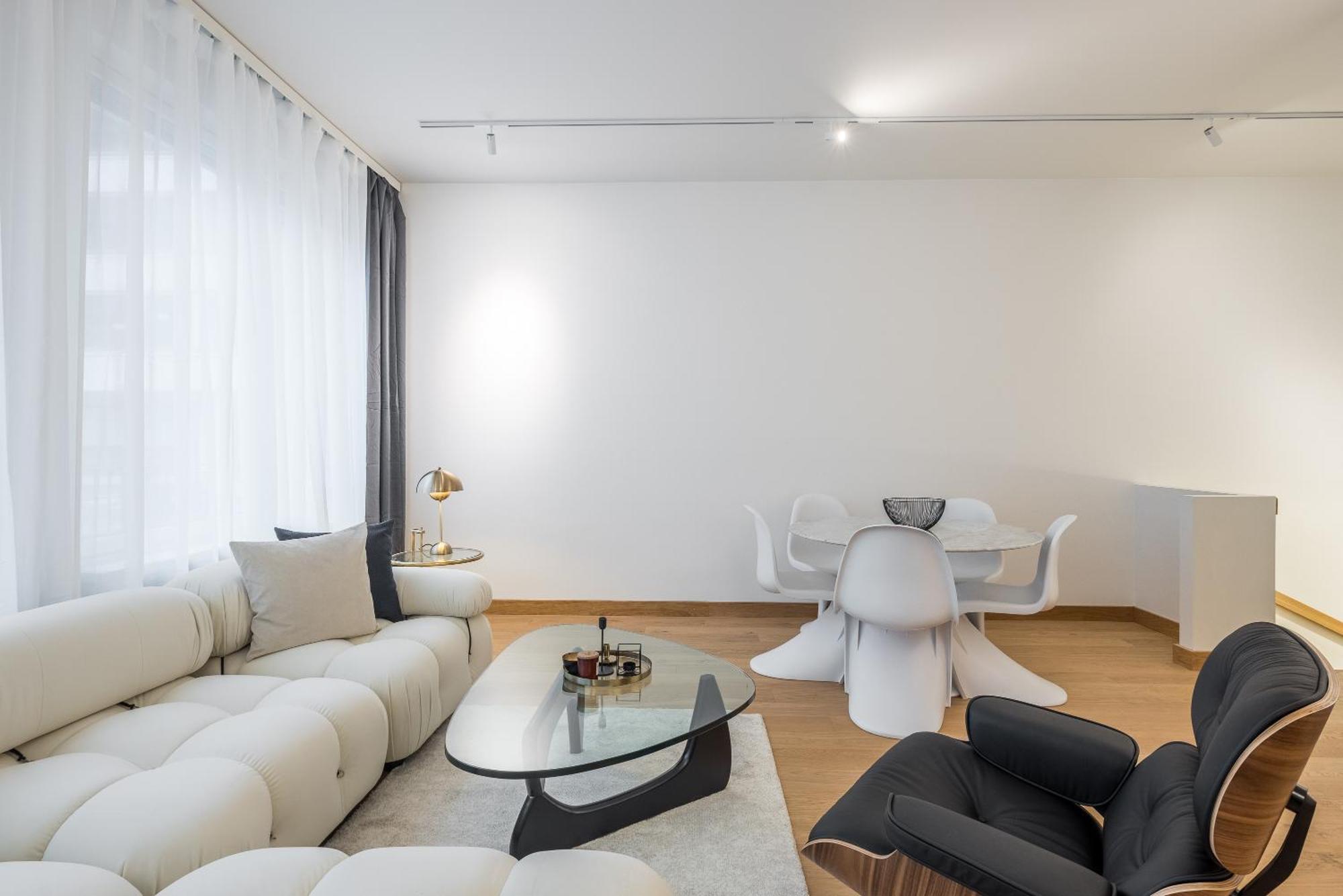 Huoneisto Scandinavian Design Townhouse With Private Sauna *