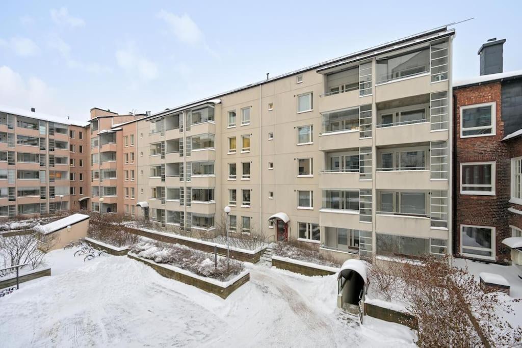 Huoneisto Kotimaailma- Valoisa Kaksio Jopa Viidelle *