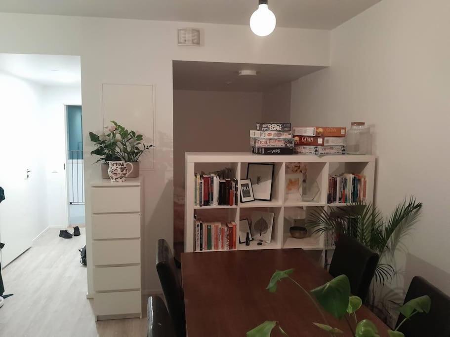 A Modern Flat In Huoneisto *
