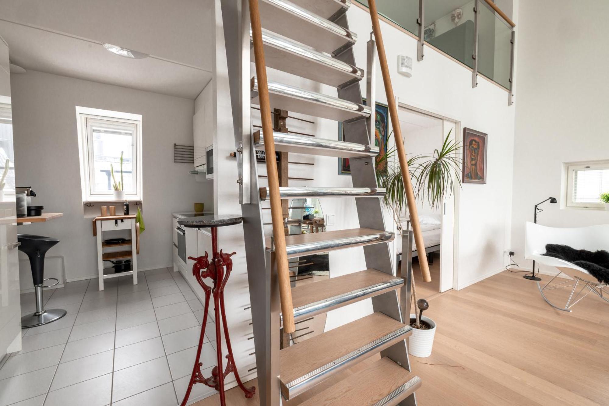 2ndhomes Gorgeous And Unique Top Floor With Sea Views And Sauna Huoneisto *