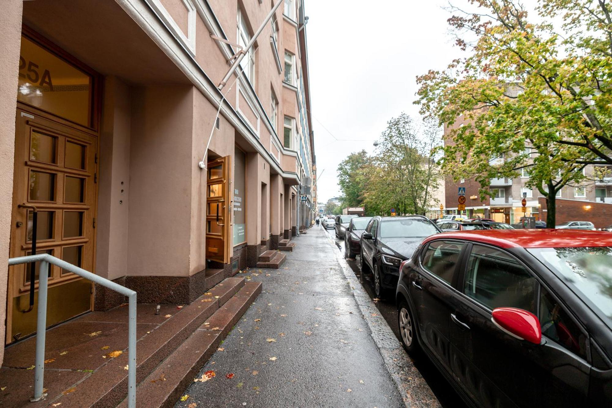 Poista 2ndhomes 117 M2 Bright Top Floor 3 Bedroom With Sauna In Center Helsinki