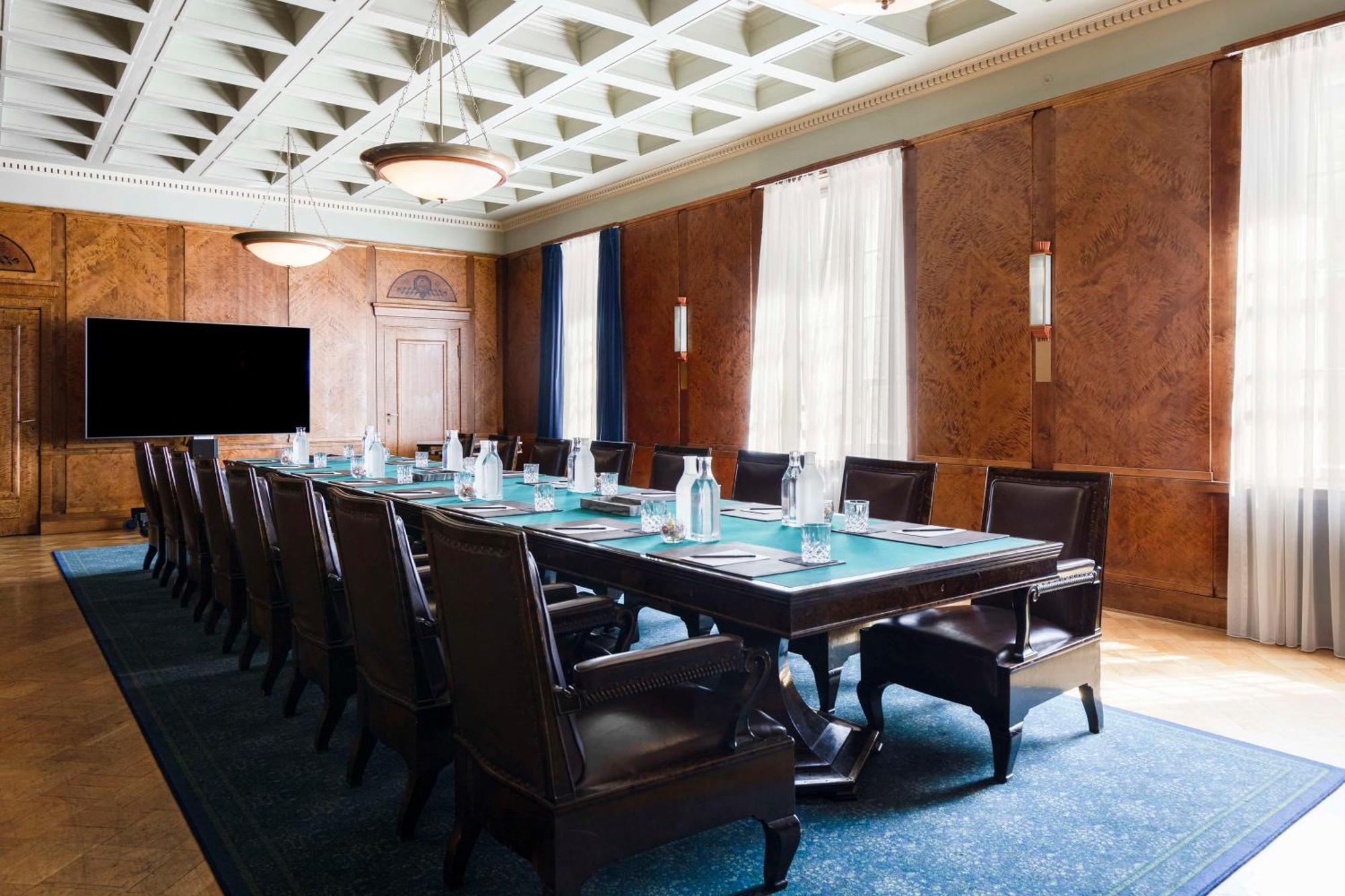 Radisson Blu Plaza Hotel, Hotelli 4*