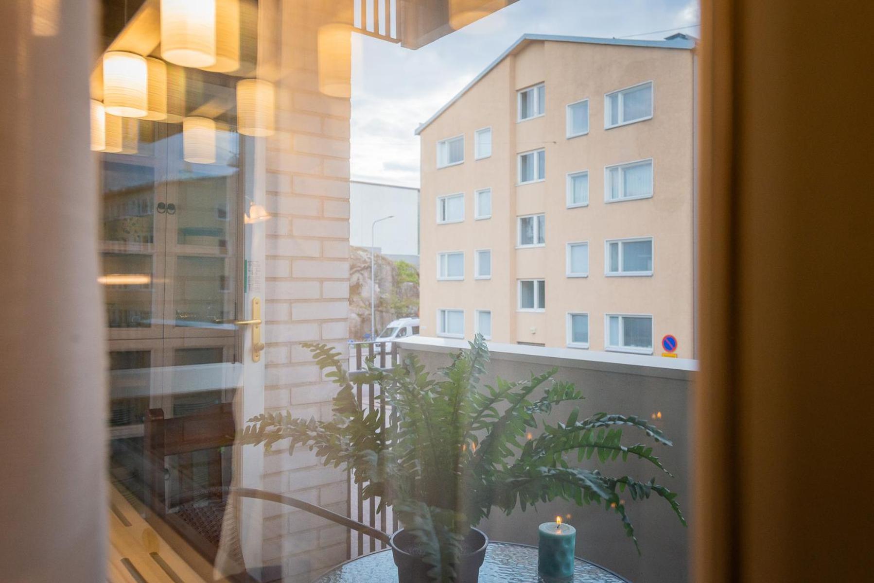 White House 61m2 Alppila Huoneisto *