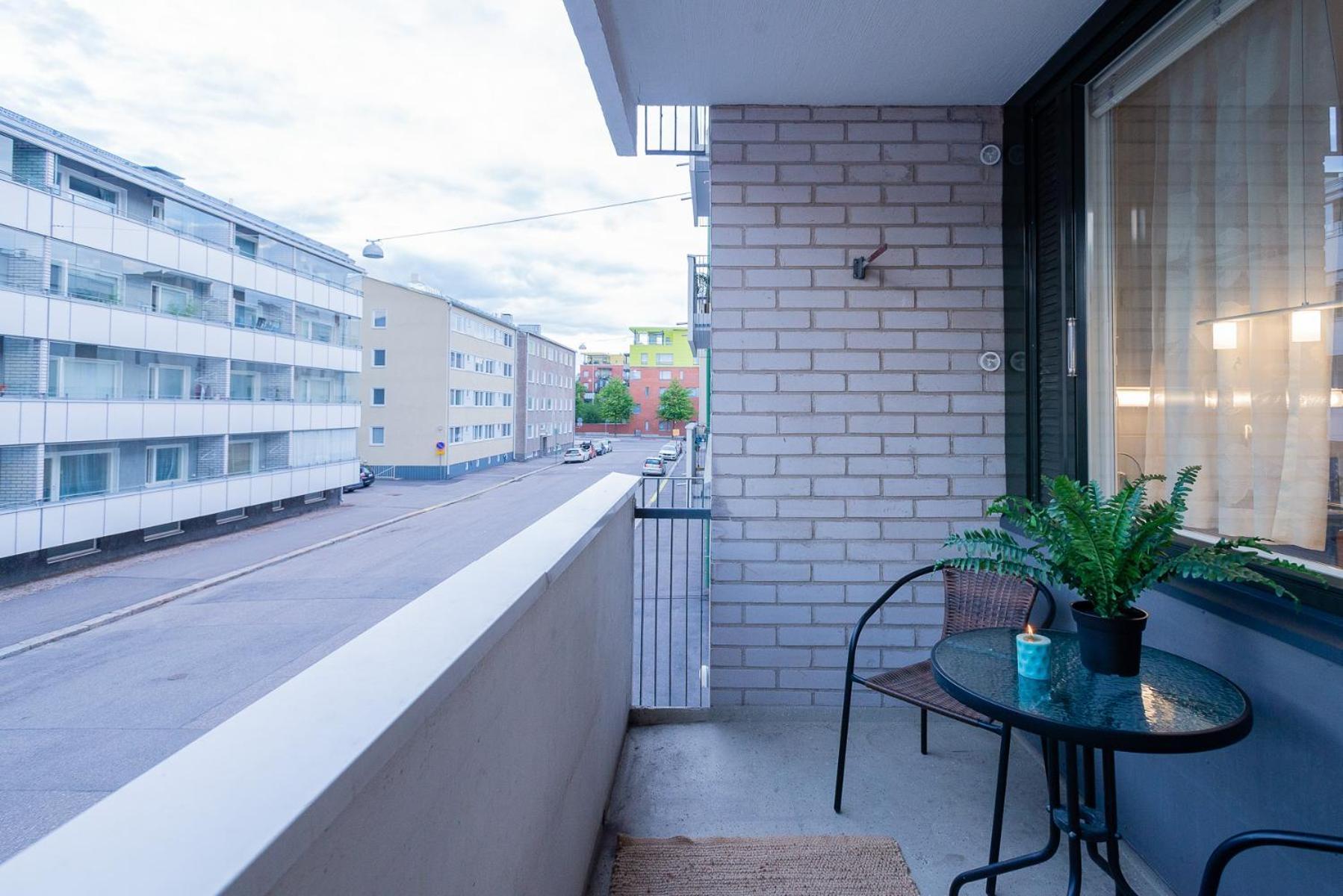 White House 61m2 Alppila Huoneisto