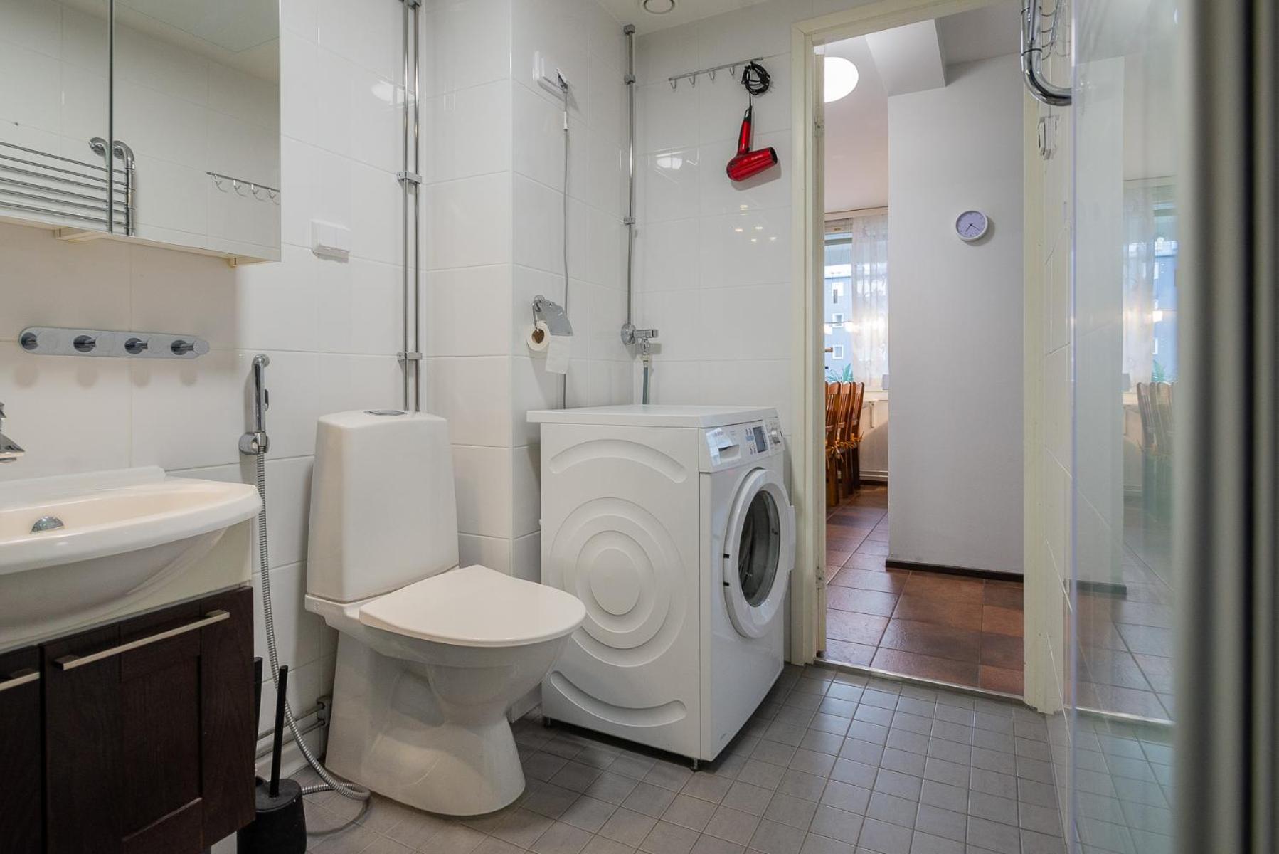 White House 61m2 Alppila Huoneisto Helsinki