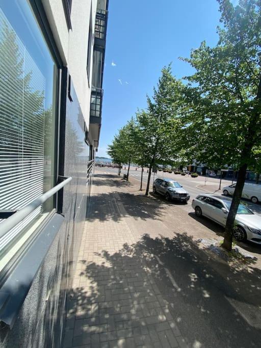 Huoneisto Meren Laeheisyydessae Iso Yksioe Helsinki