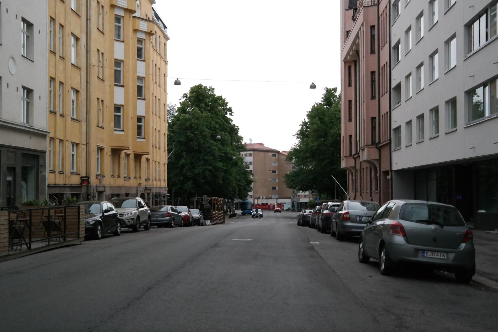 Modern Equipped In Vibrant Kallio, Near Transit & Dining Spots