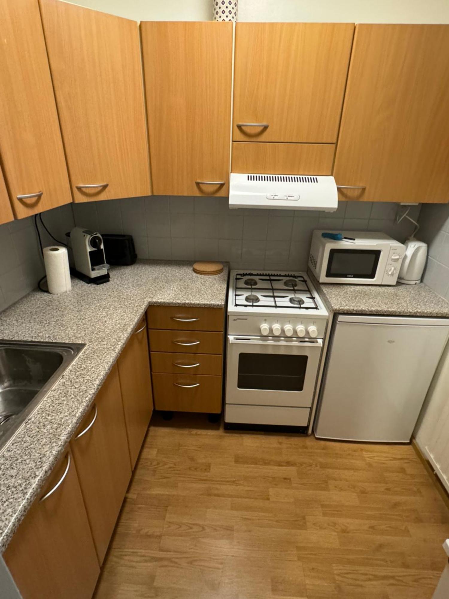 1 Bedroom Comfortable Top Floor In Puotila Near Metrostation And Sea * Helsinki