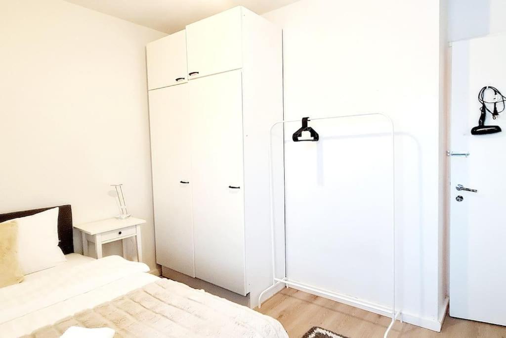Huoneisto Own Personal Bedroom At Herttoniemi