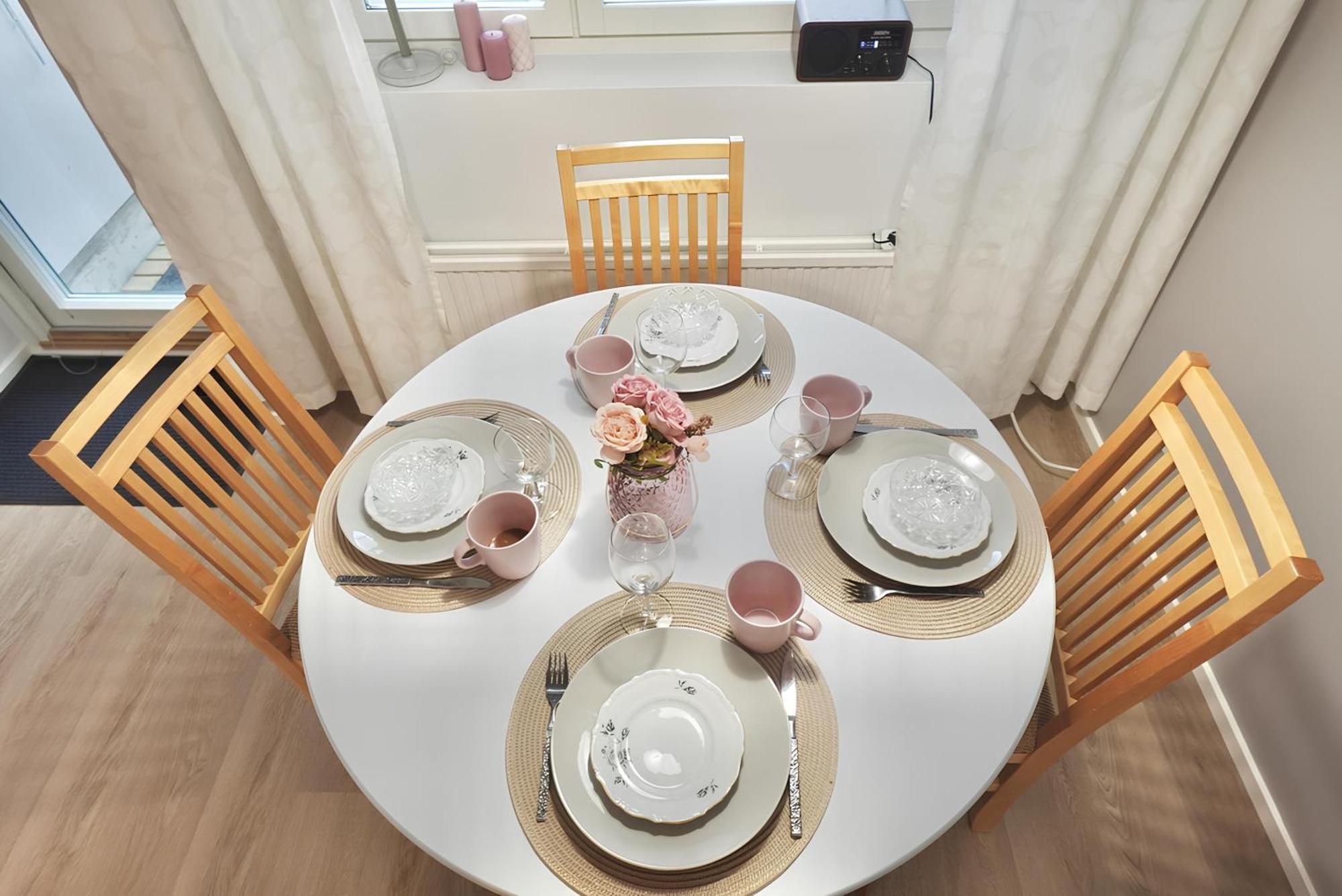 Spacious Haven Near Mall And Convention Center Huoneisto *